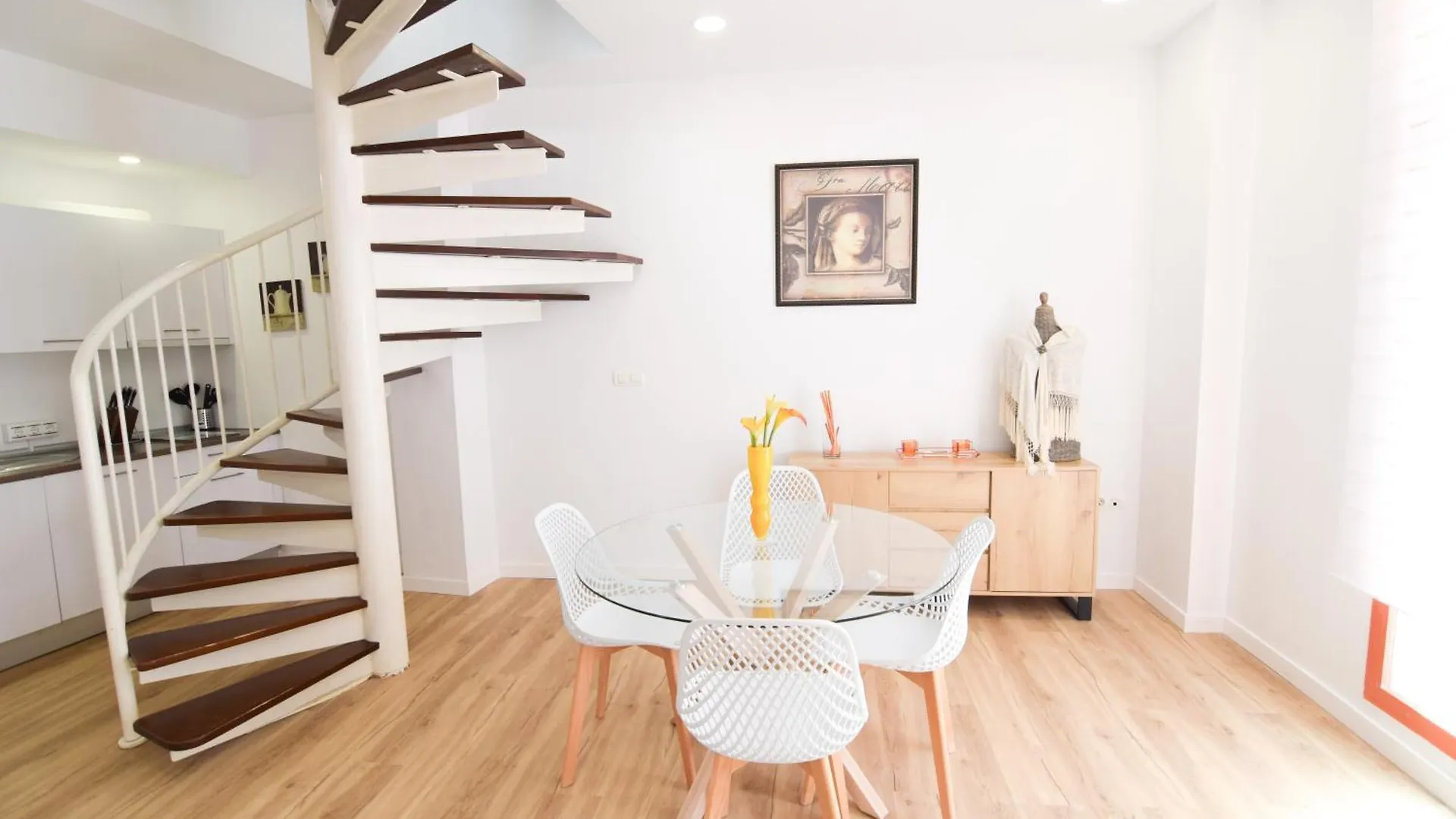 Letplanet Bishops Stay Malaga Apartment