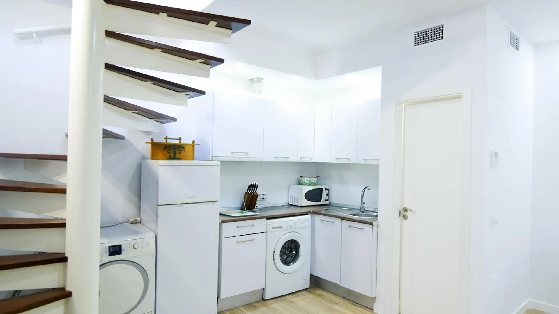 Apartment Letplanet Bishops Stay Malaga Spain