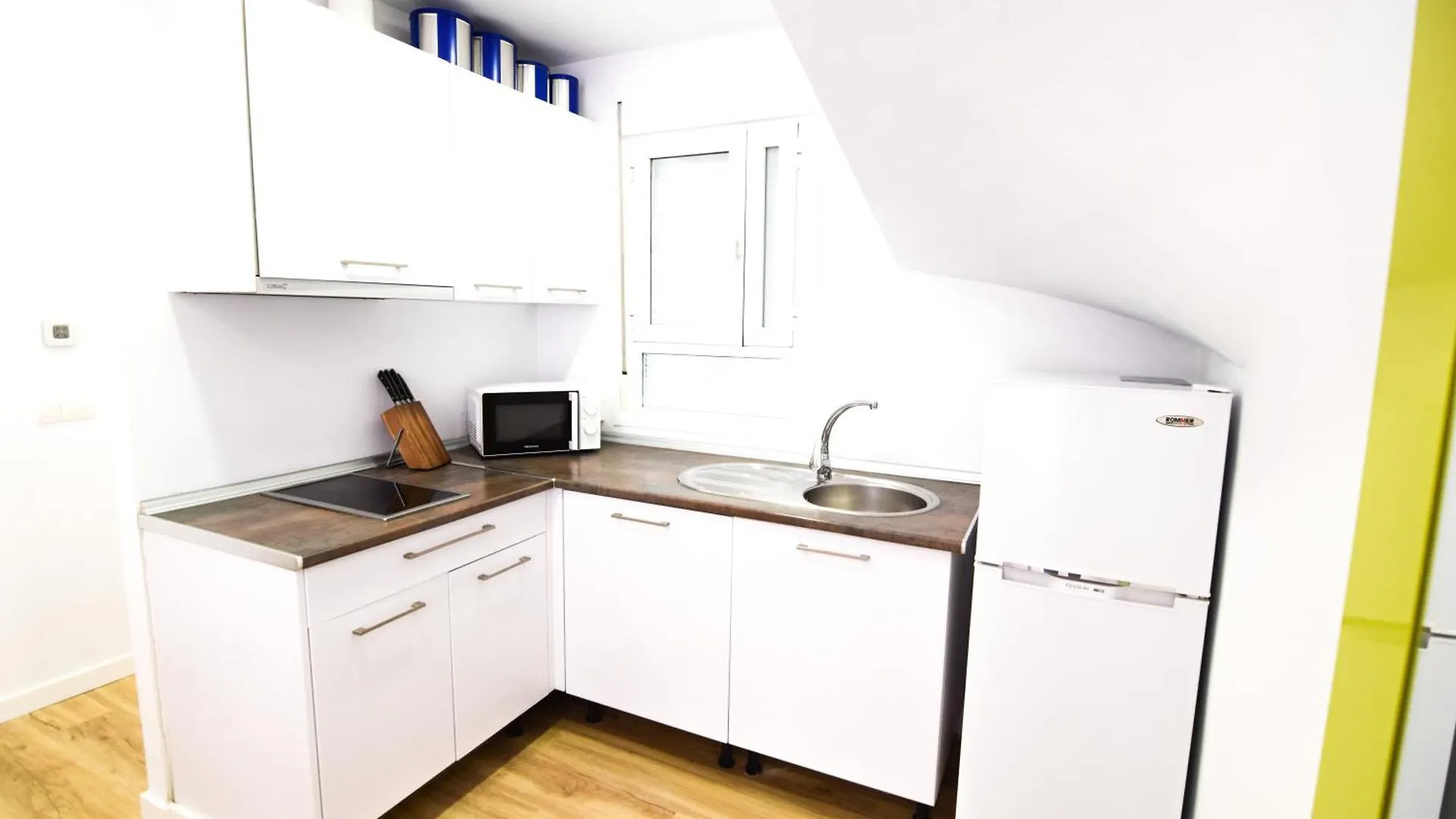Letplanet Bishops Stay Malaga Apartment