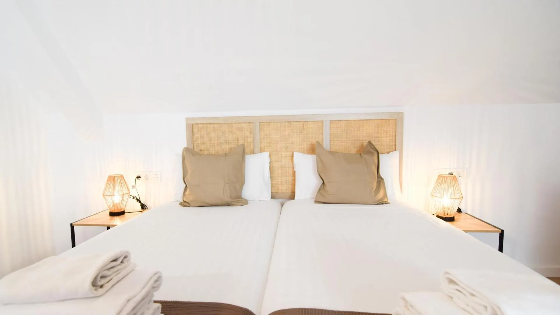 Letplanet Bishops Stay Malaga Apartment