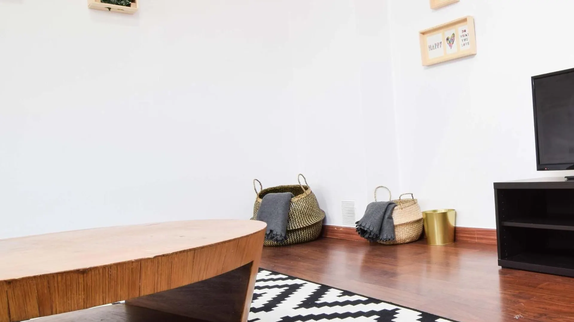 Letplanet Bishops Stay Malaga Apartment